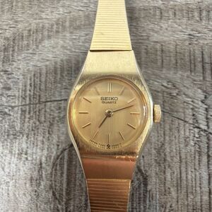 Vintage Seiko Watch Women 7320-0209 17mm Gold Tone Cute Needs Battery